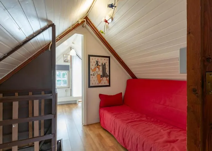 度假居 Attractive Near *